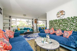 Photo 22- click for photo gallery